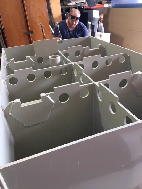 Interior baffle welds inside HDPE tank